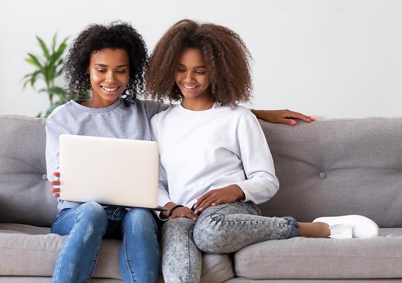 aa_mom_teen_laptop_cta