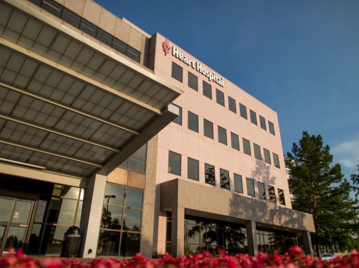 Exterior view of Heart Hospital entrance at Saint Francis Hospital in Tulsa