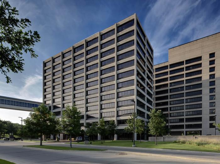 Exterior view of 12-storey Kelly Building on the Saint Francis Hospital campus in Tulsa