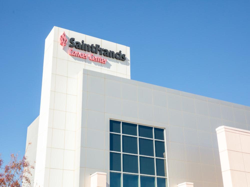 exterior view of Saint Francis Cancer Center in Tulsa